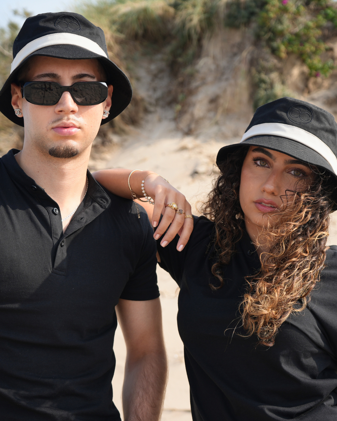 Lune Noire - Half Collar Tshirt
